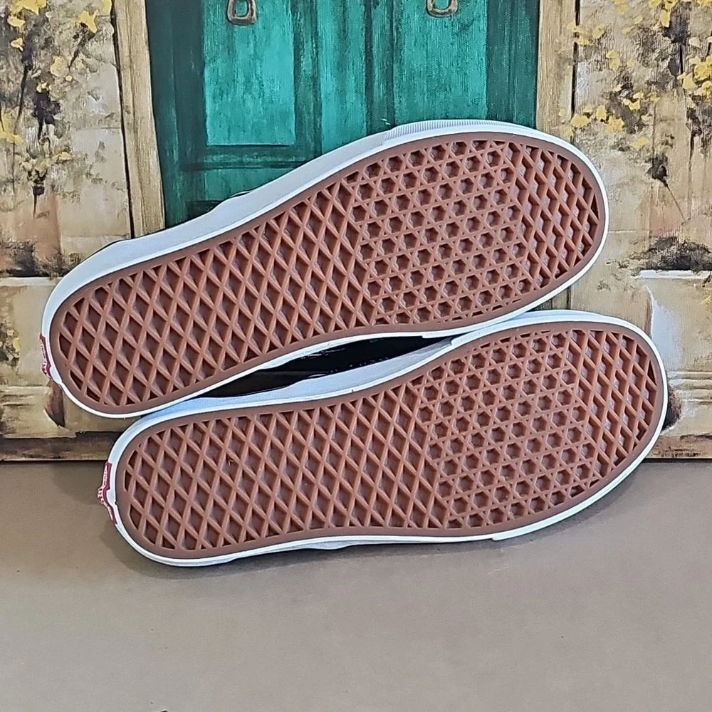 Vans Classic Slip-On Night Market Sneaker Black Printed Rubber Sole Men's Sz 9.5